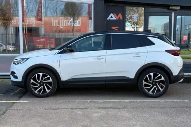 Opel Grandland (2017) thumbnail 4