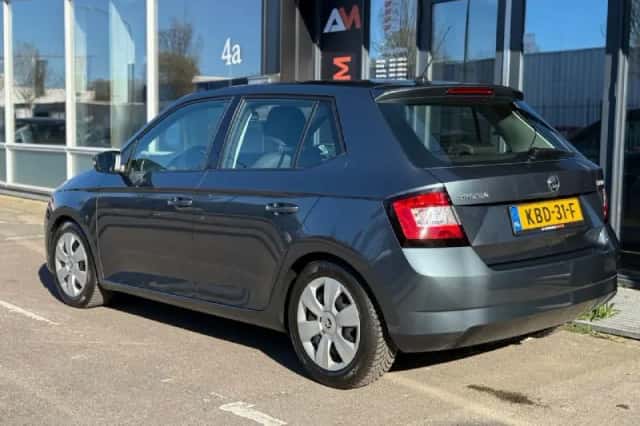 Škoda Fabia (2016) thumbnail 6