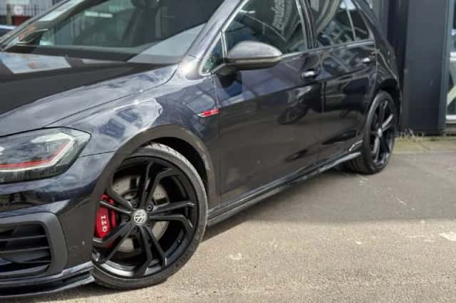 Volkswagen Golf (2019) thumbnail 3