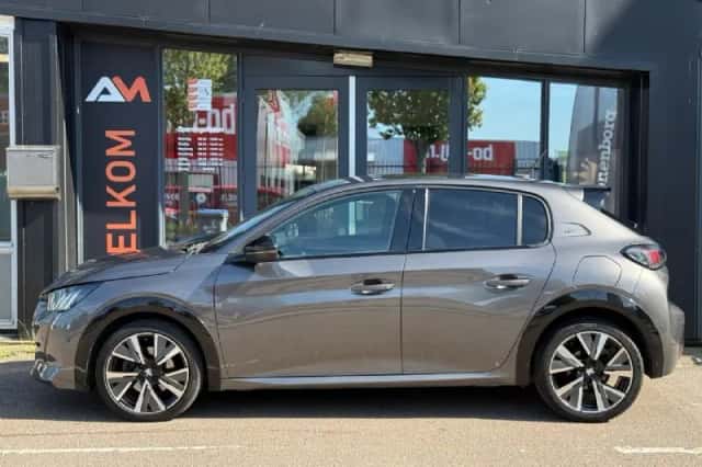 Peugeot 208 (2022) thumbnail 4