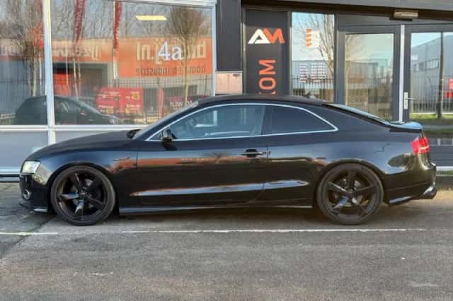 Audi A5 (2010) thumbnail 4