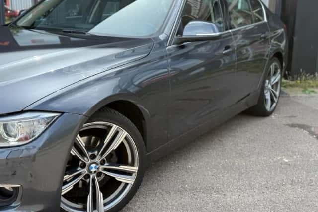 BMW 3-Serie (2012) thumbnail 3