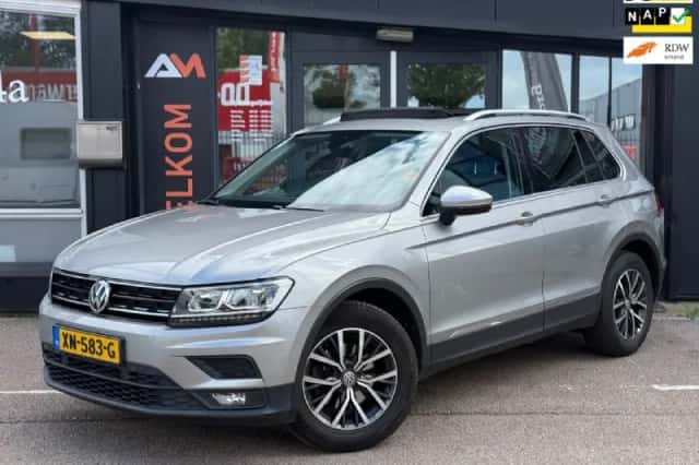 Volkswagen Tiguan (2019) thumbnail 1
