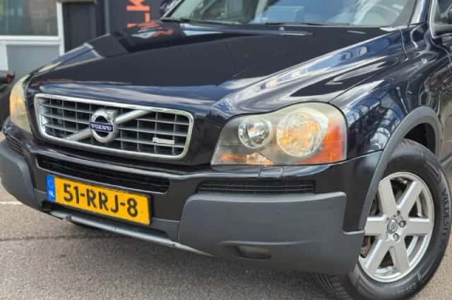 Volvo XC90 (2007) thumbnail 2