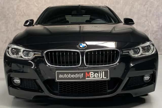 BMW 3-Serie (2016) thumbnail 2
