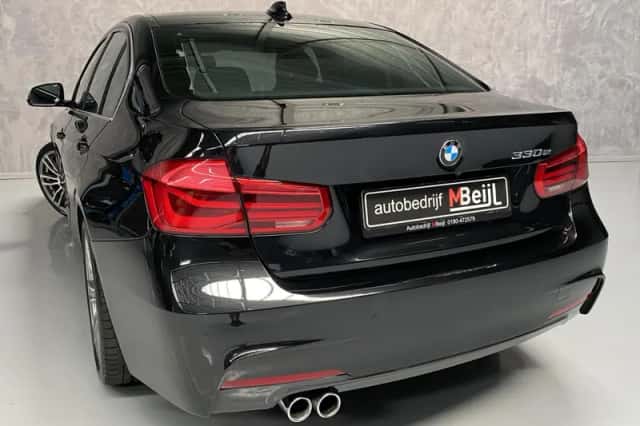 BMW 3-Serie (2016) thumbnail 6