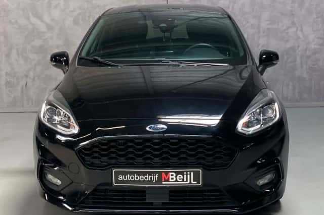Ford Fiesta (2018) thumbnail 2