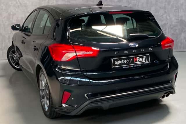 Ford Focus (2020) thumbnail 6