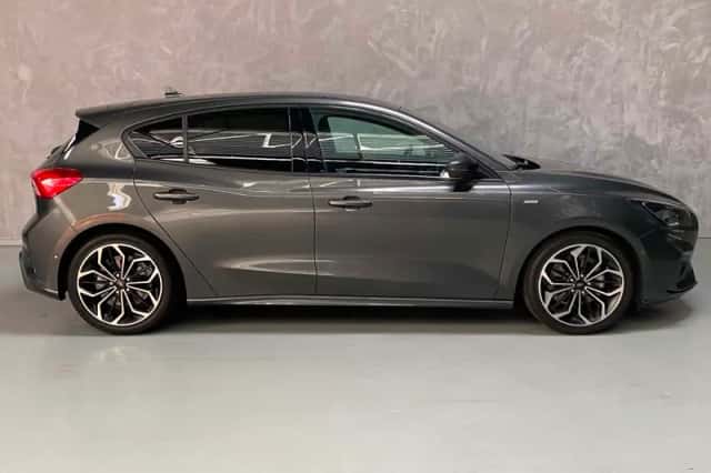 Ford Focus (2018) thumbnail 4