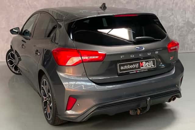 Ford Focus (2018) thumbnail 6