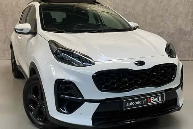 Kia Sportage (2021) thumbnail 3