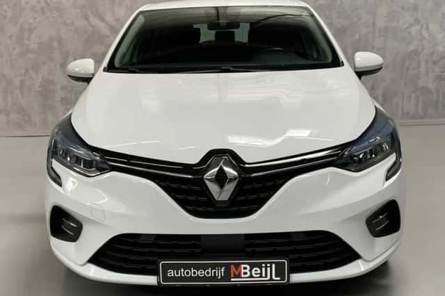 Renault Clio (2019) thumbnail 2