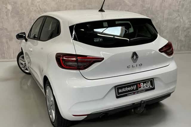 Renault Clio (2019) thumbnail 6