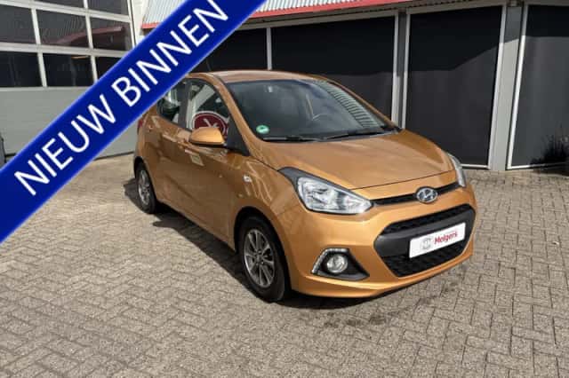 Hyundai i10 (2014) thumbnail 1