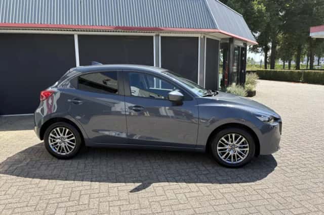 Mazda 2 (2025) thumbnail 4