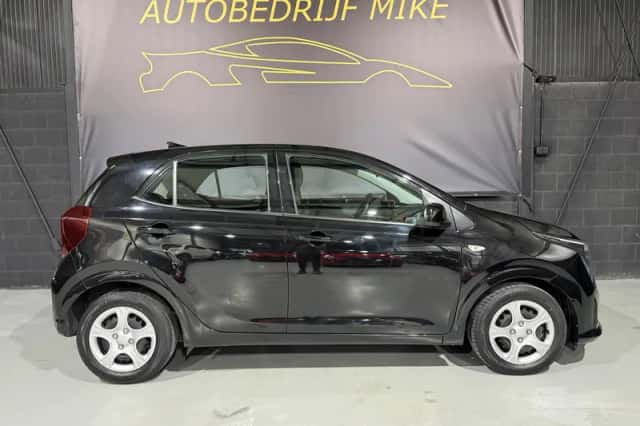 Kia Picanto (2024) thumbnail 6