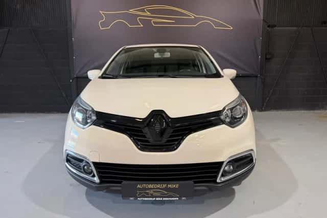 Renault Captur (2013) thumbnail 3