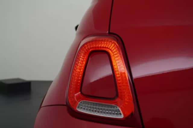 Fiat 500 (2016) thumbnail 5