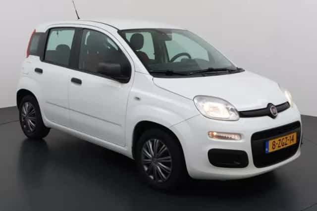 Fiat Panda (2014) thumbnail 2