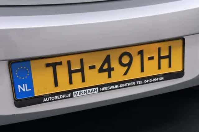 Opel Karl (2018) thumbnail 6