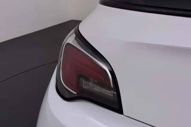 Opel Adam (2014) thumbnail 5