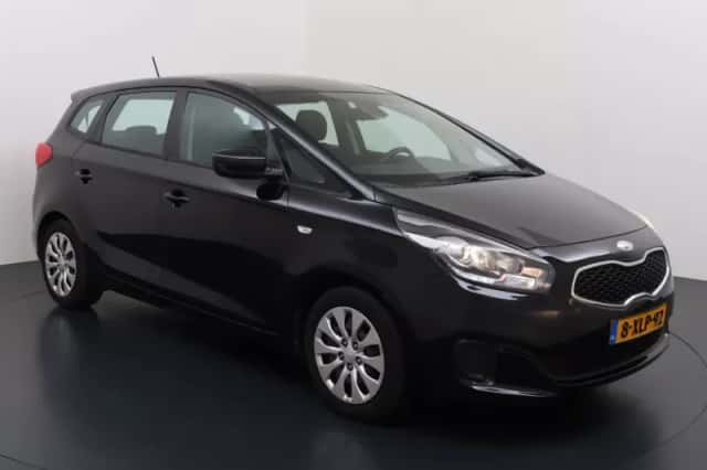 Kia Carens (2014) thumbnail 2
