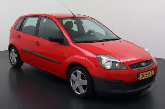 Ford Fiesta (2006) thumbnail 2