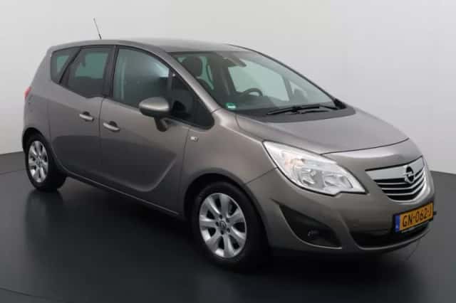 Opel Meriva (2013) thumbnail 2