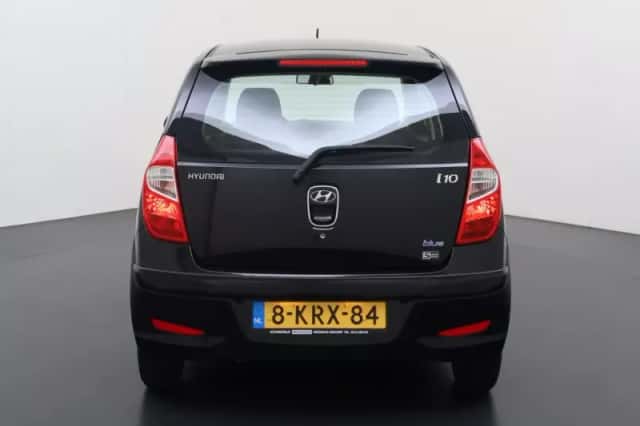 Hyundai i10 (2013) thumbnail 3