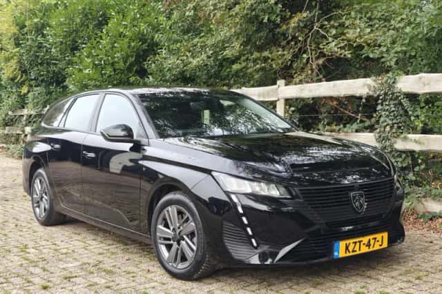 Peugeot 308 (2023) thumbnail 5