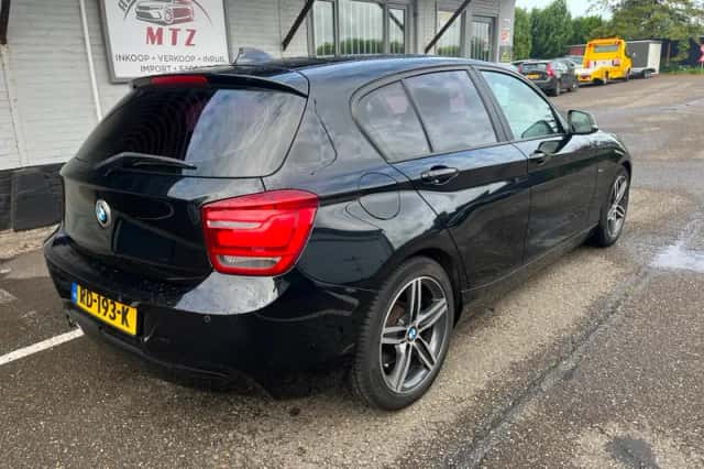 BMW 1-Serie (2012) thumbnail 5