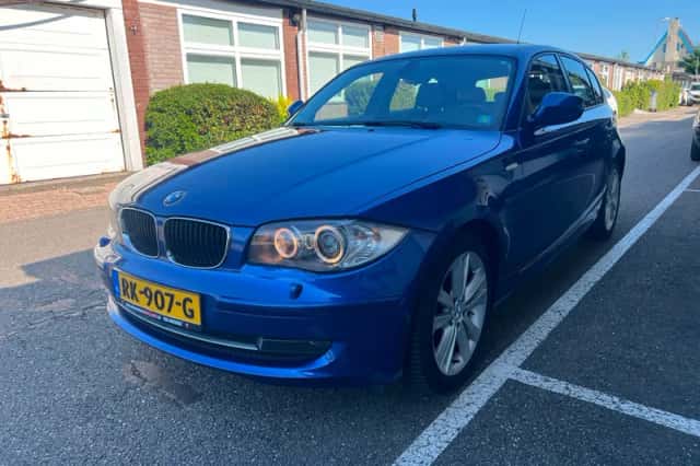 BMW 1-Serie (2011) thumbnail 2