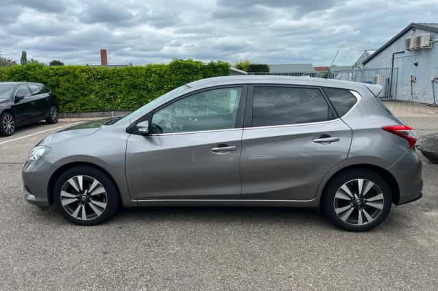 Nissan Pulsar (2015) thumbnail 4