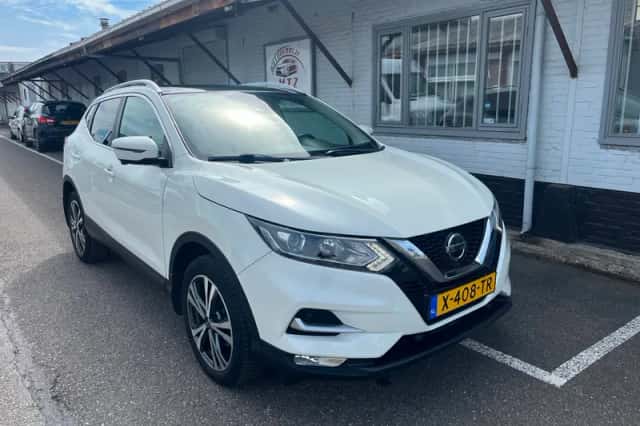 Nissan Qashqai (2018) thumbnail 1