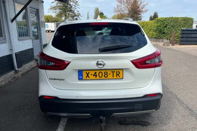 Nissan Qashqai (2018) thumbnail 5