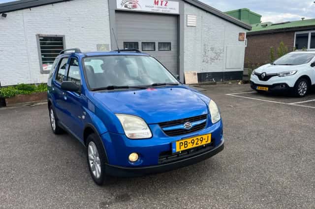 Suzuki Ignis (2007) thumbnail 1