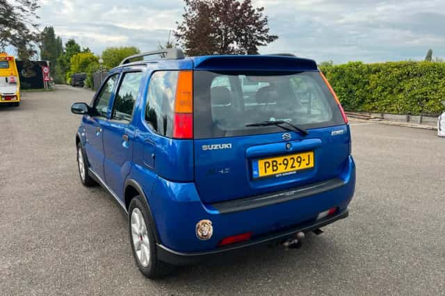 Suzuki Ignis (2007) thumbnail 5