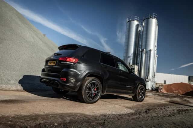 Jeep Grand Cherokee (2013) thumbnail 3
