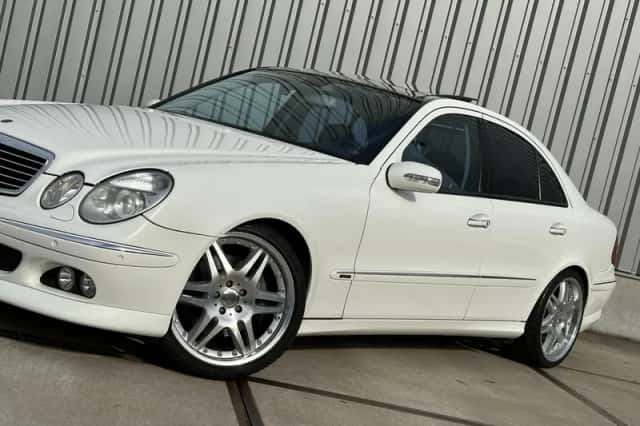 Mercedes-Benz E-Klasse (2002) thumbnail 6