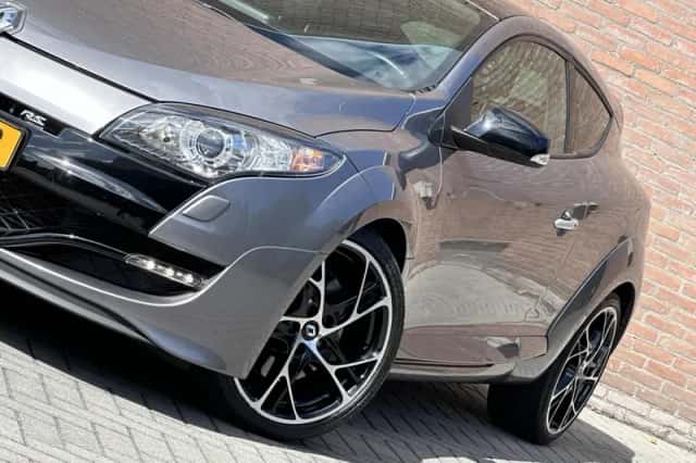 Renault Mégane (2012) thumbnail 6