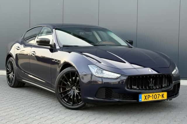 Maserati Ghibli (2015) thumbnail 2
