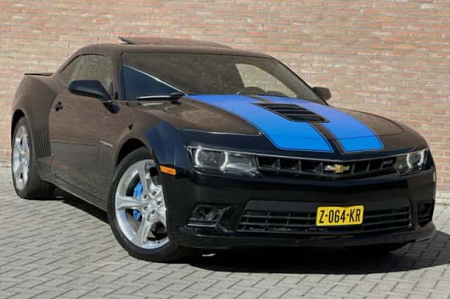 Chevrolet Camaro (2014) thumbnail 2