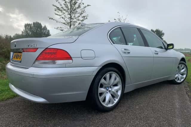 BMW 7-Serie (2002) thumbnail 3