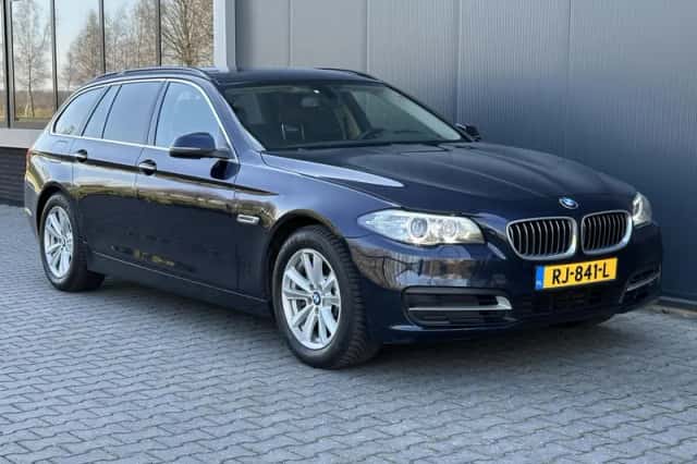 BMW 5-Serie (2013) thumbnail 2