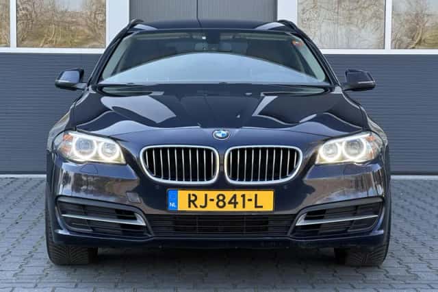 BMW 5-Serie (2013) thumbnail 6