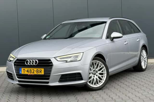 Audi A4 (2017) thumbnail 1