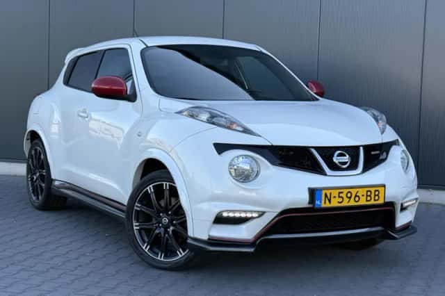 Nissan Juke (2013) thumbnail 2