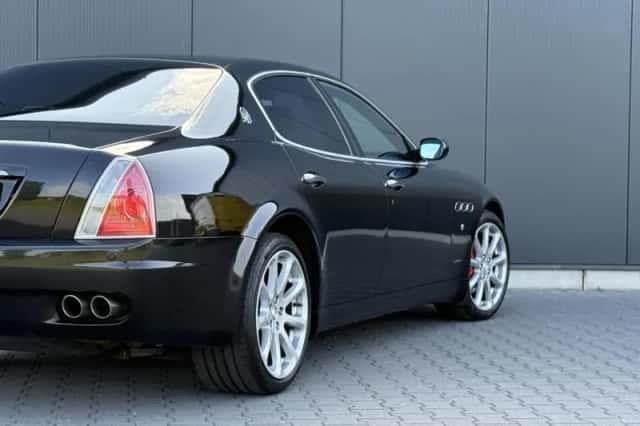 Maserati Quattroporte (2005) thumbnail 5