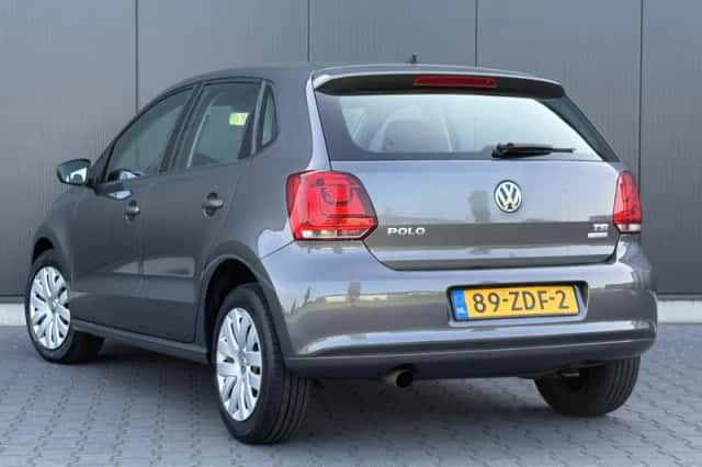 Volkswagen Polo (2013) thumbnail 3
