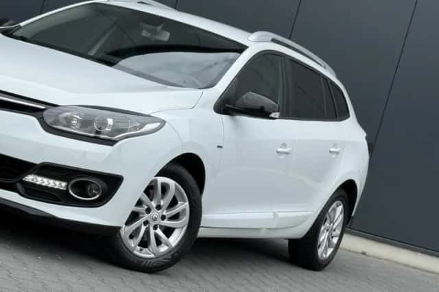 Renault Mégane (2015) thumbnail 6